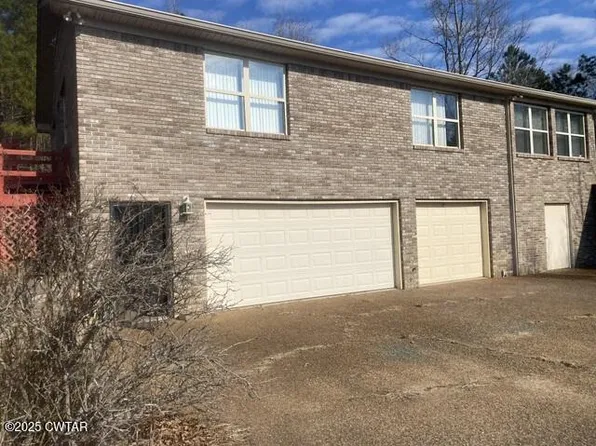 335 Pine Haven Rd, Lexington, TN 38351