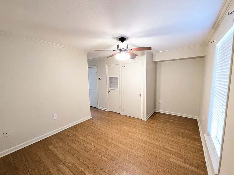 10286 W Winston Ave #7 — Photo 2