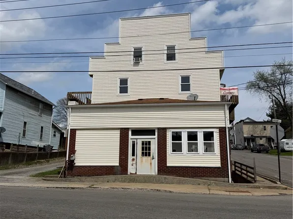 1000 Grant Ave, East Butler, PA 16029