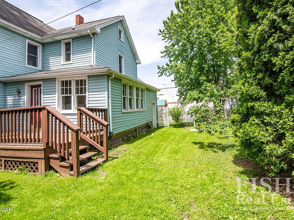 1st image of 331 Skylark Way S
