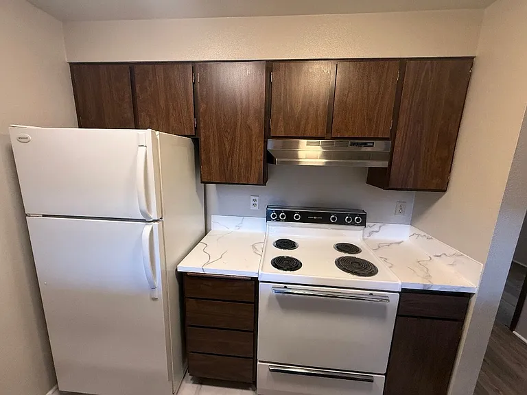 247 Lorraine Ave — Photo 18
