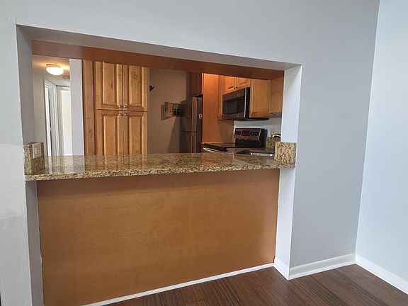 5th image of 1015 Green Pine Boulevard #E3