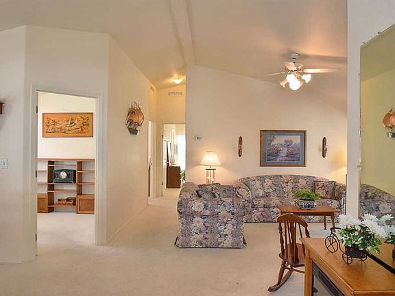 4th image of 1114 W Sunny Creek Cir