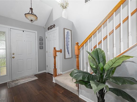 3rd image of 3347 Reserve Dr #36
