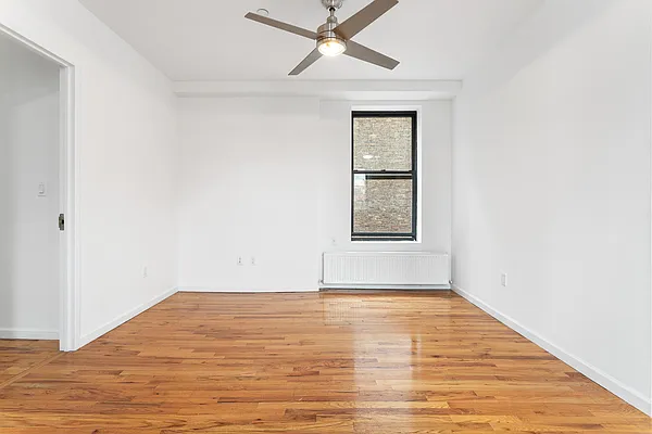 Rented by Safdie Realty Group | media 54