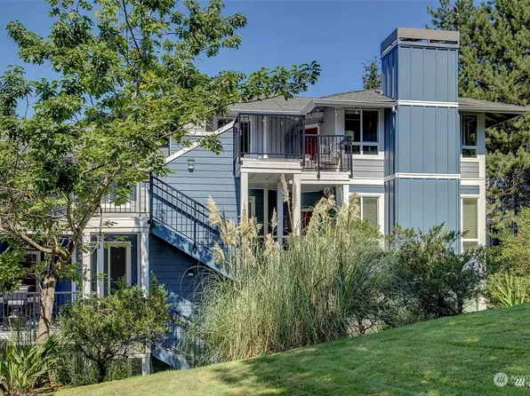 3927 243rd Place SE #I-204, Bothell, WA 98021