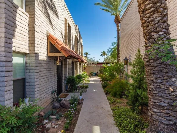 3711 E Monterosa St #17, Phoenix, AZ 85018