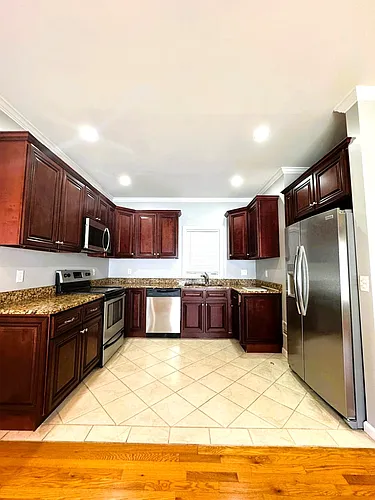 42 Ferris Ave #1 Photo 1