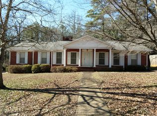 108 Shamrock Rd, Anniston, AL 36207