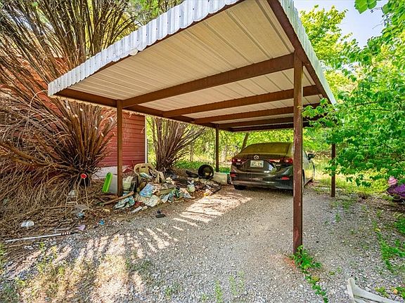 4th image of 2349 Blue Creek Dr