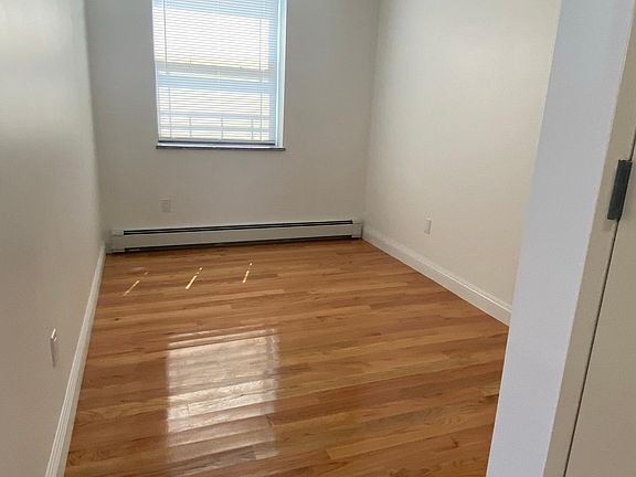 3rd image of 3626 172nd St #2F