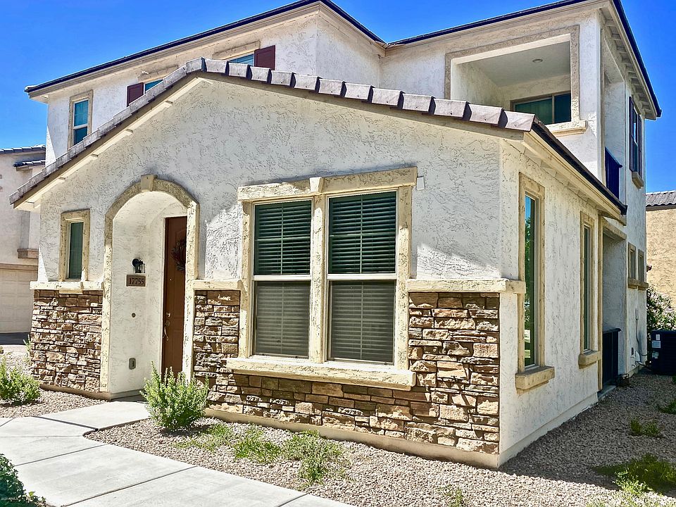 1st image of 17755 W Banff Ln