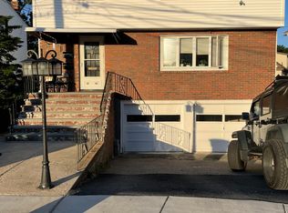 38 Woodleigh Rd FLOOR 1, Watertown, MA 02472