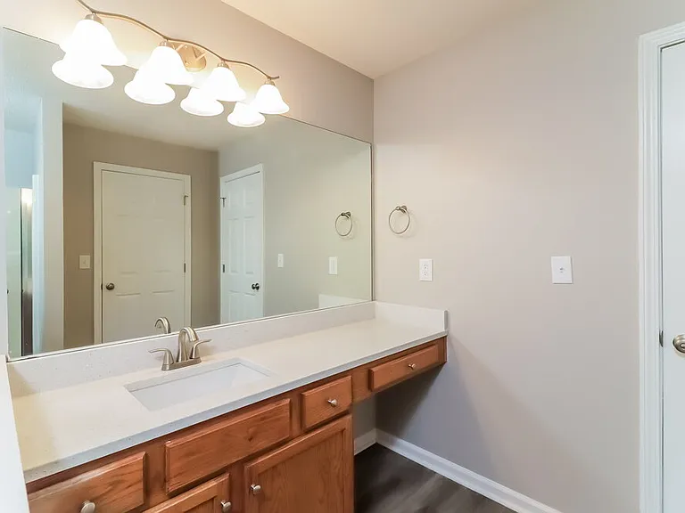 15 Pine Oak Cir — Photo 12
