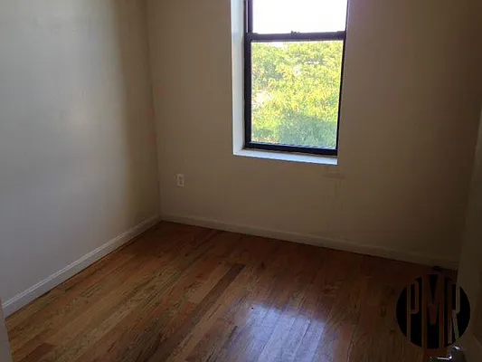 Rented by Premier Metro Realty Corp | media 22