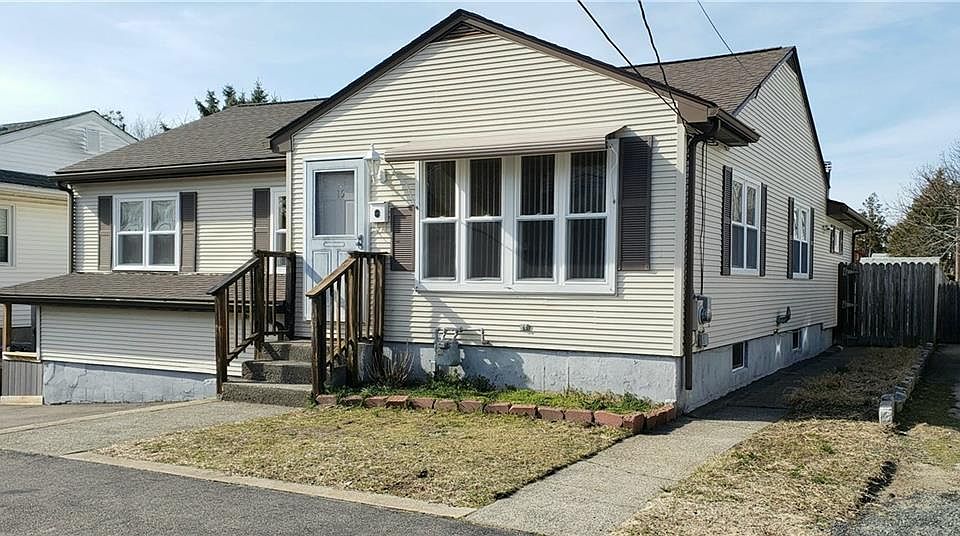 1st image of 15 Rose St