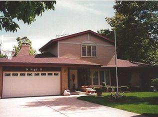 6488 S 120th St, Franklin, WI 53132