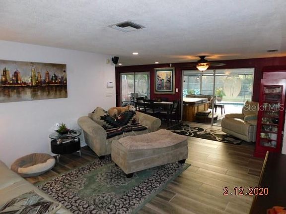 3rd image of 1905 Dartmouth Dr