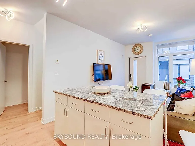 1720 Simcoe St N #23-1 — Photo 8