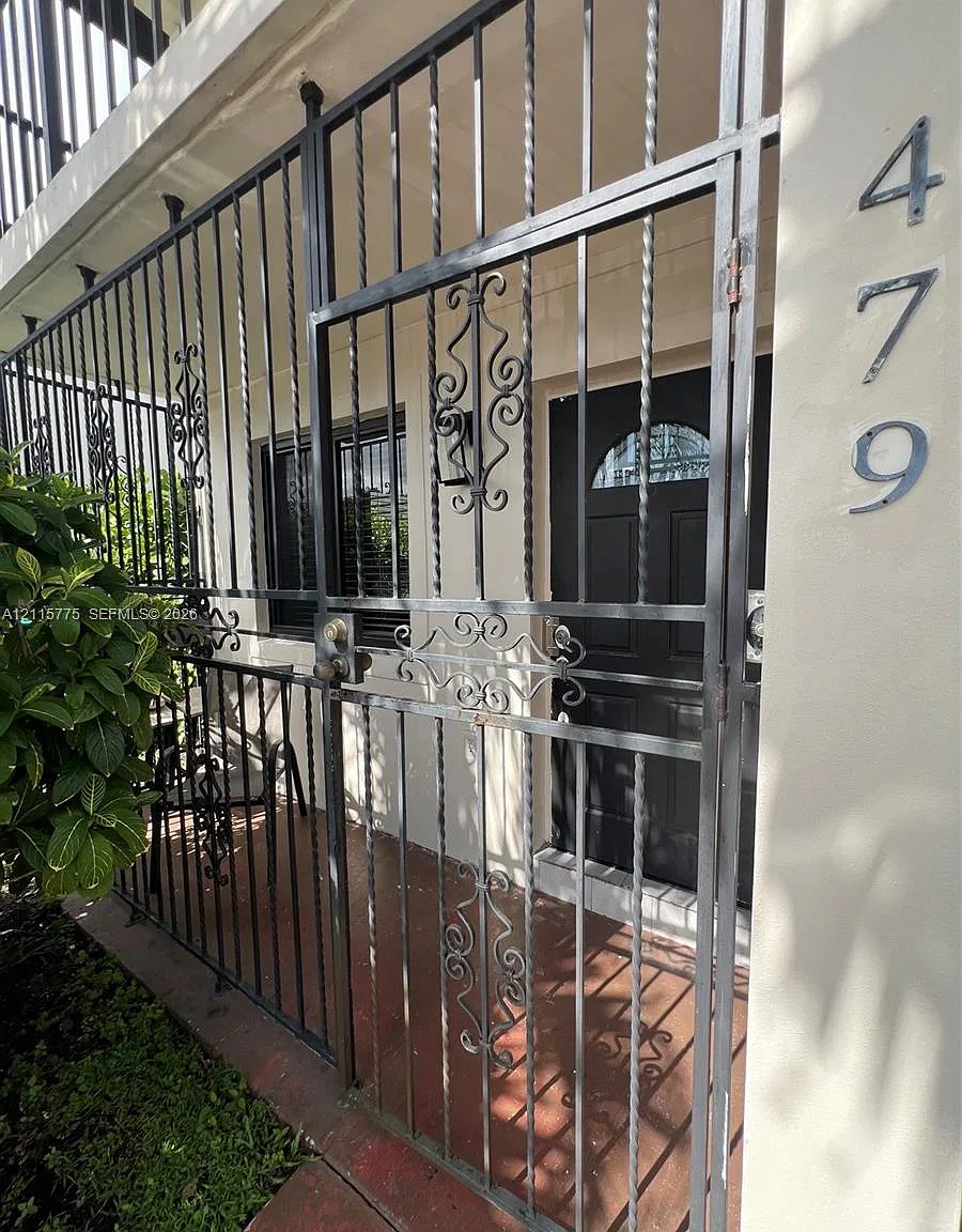Hialeah 8th Addn — Photo 3