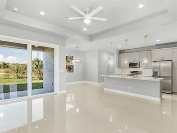 4th image of 106 Plantation Dr