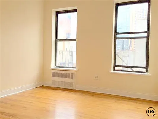 Rented by DSA Realty | media 25