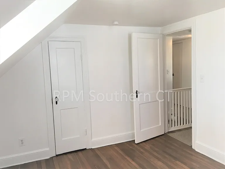 330 Fort Hale Rd — Photo 17