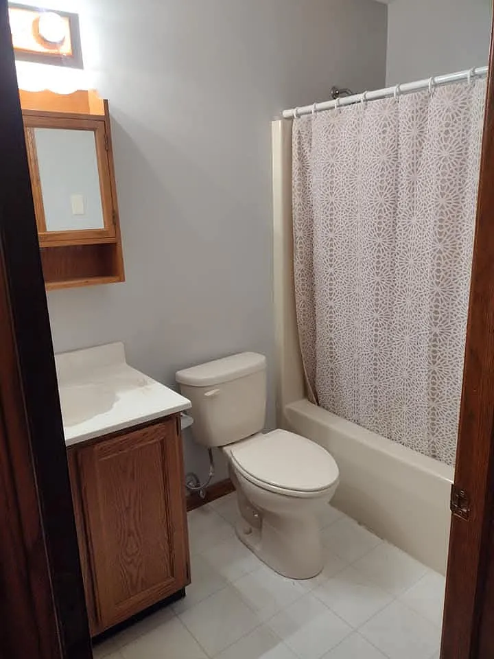 2237 Cadwallader Sonk Rd photo 1