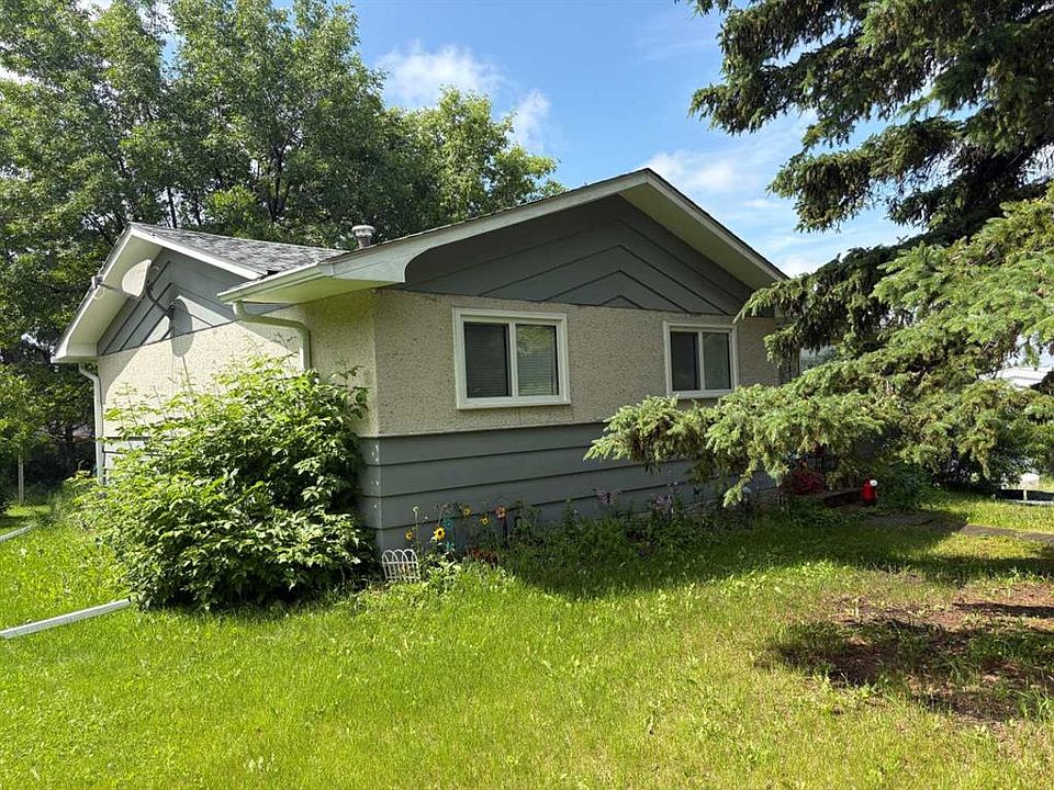1st image of 4724 E 52nd St