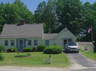 979 River Road, Hollis, ME 04042