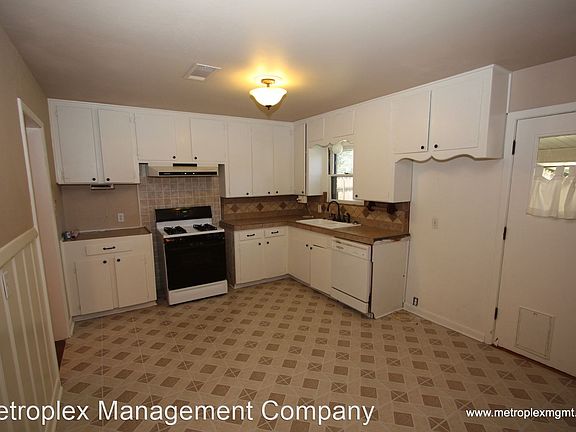 4th image of 6717 John Dr
