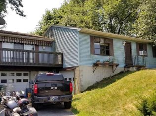 2296 Turnpike Rd, Elizabethtown, PA 17022