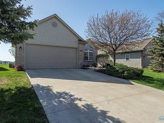 2nd image of 4700 Port Dr