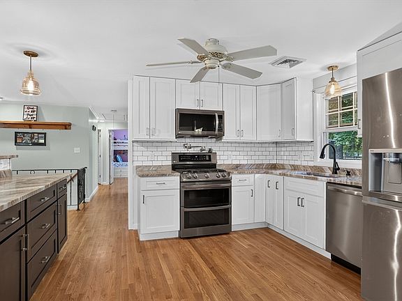 4th image of 54 High Ridge Rd