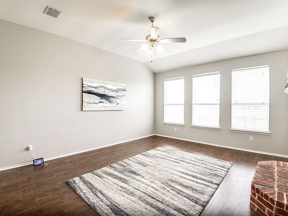 4th image of 1425 Gatlinburg Cir