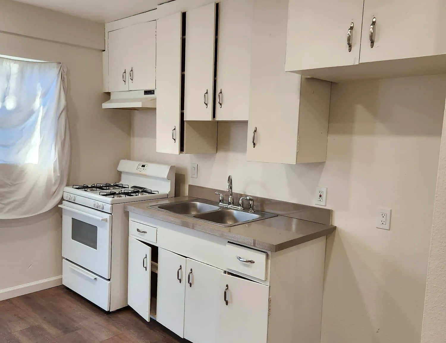 1 bed, $1,550 — Photo 2