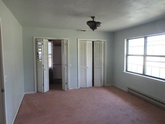 5th image of 13637 E 390th Rd