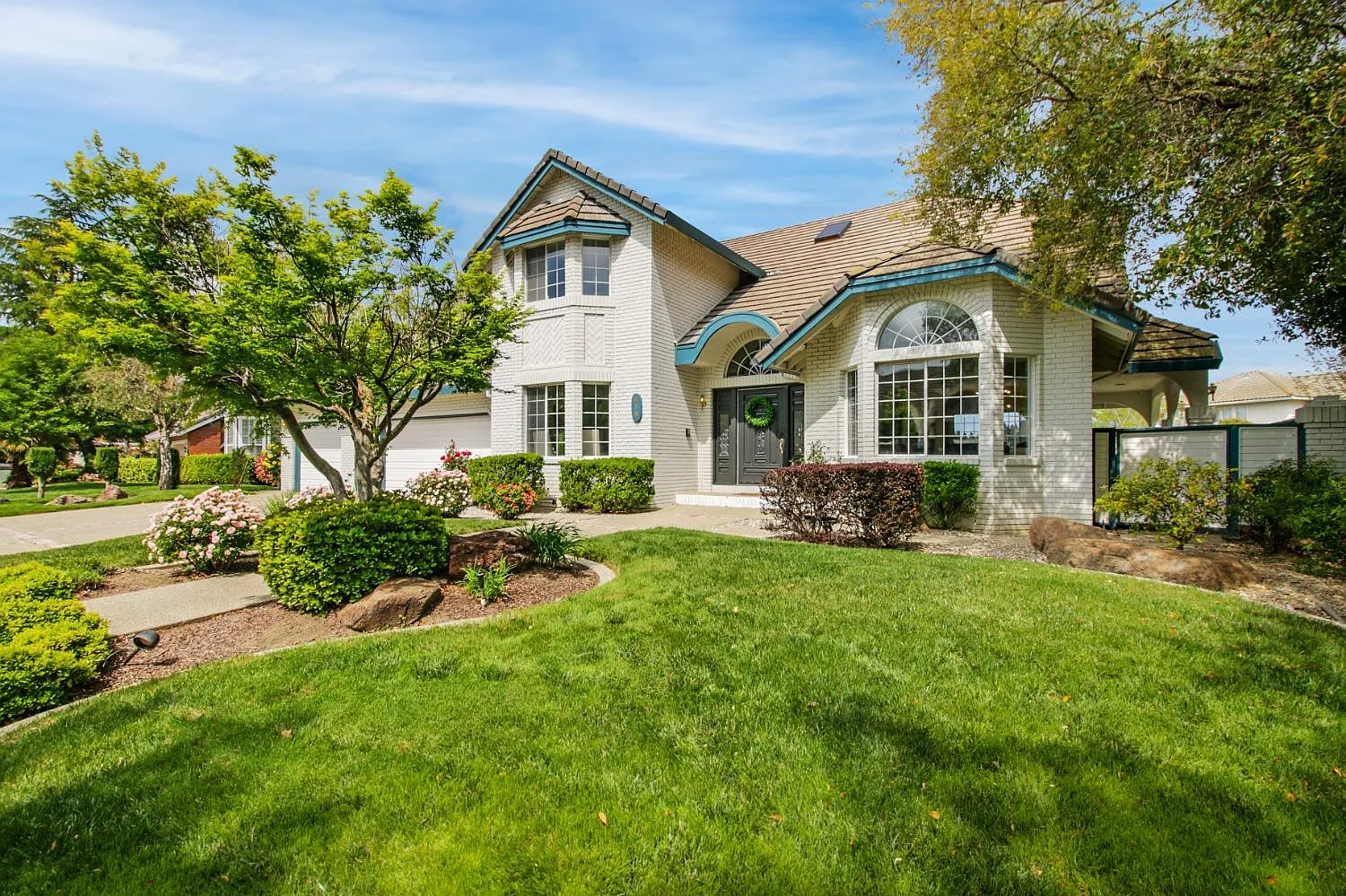 819 Cobble Cove Ln photo 1