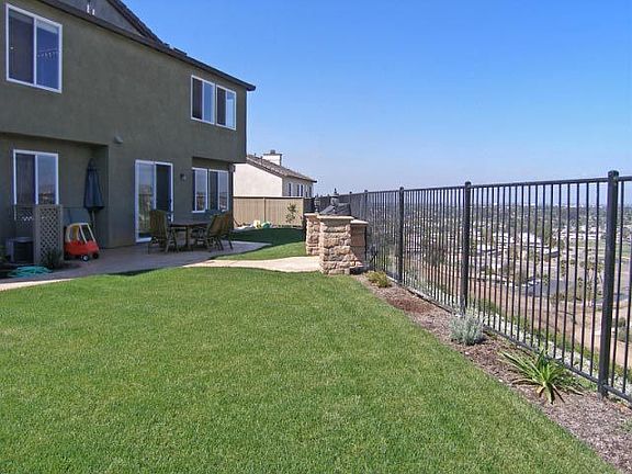 4th image of 7680 Seattle Dr