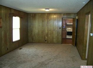510 N 3rd St, Henryetta, OK 74437