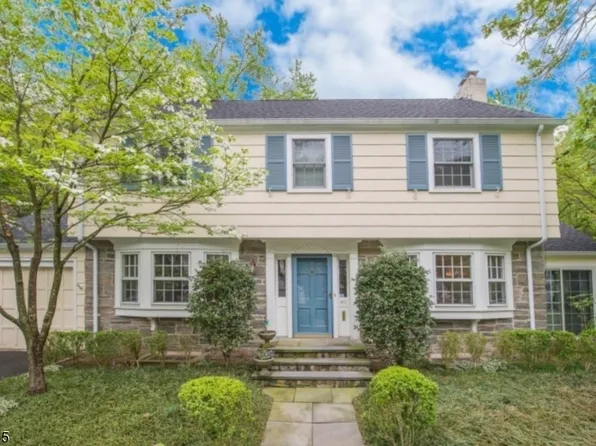 20 OAK HILL ROAD, Millburn Twp., NJ 07078