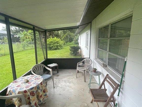 4th image of 912 Desoto AVE