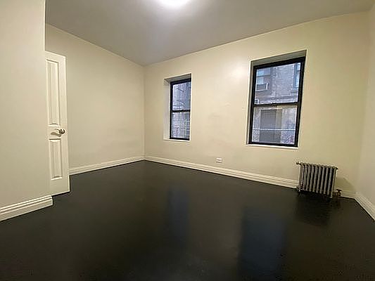 5th image of 409 W 129th St #11C