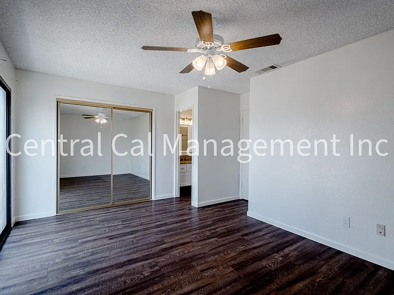9904 Cimarron Trails Dr — Photo 12