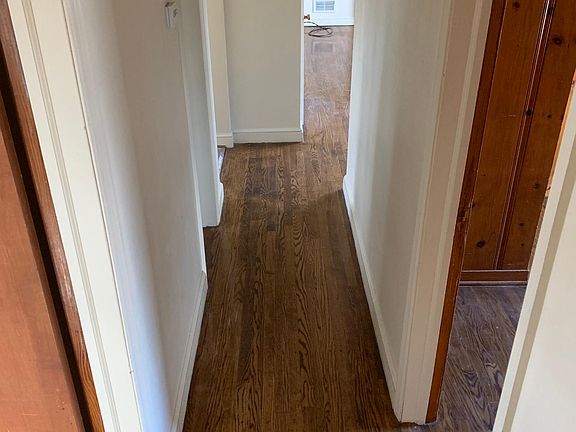 4th image of 3515 Poplar Dr