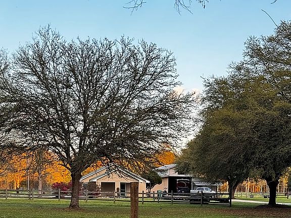 2 houses on 6 beautiful acre