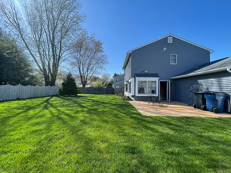 4 Millbank Ct — Photo 3