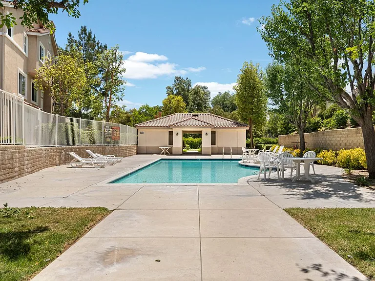 25715 Wagner Way #B — Photo 19
