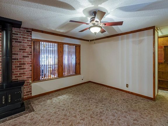 4th image of 4217 Worthington Dr