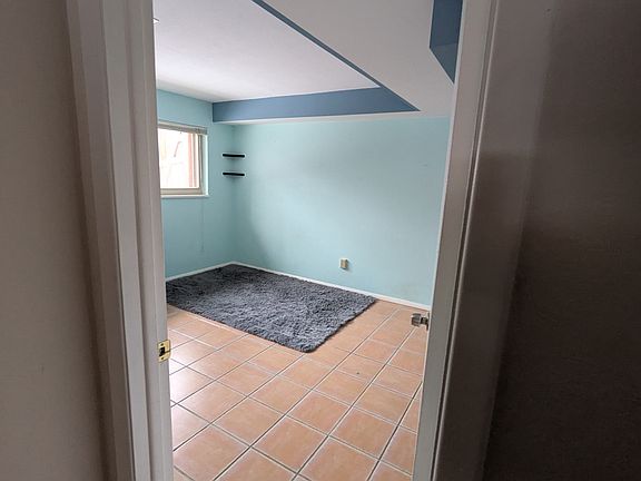 Room currently for rent